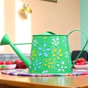 Green Metal Watering Can 1079 C